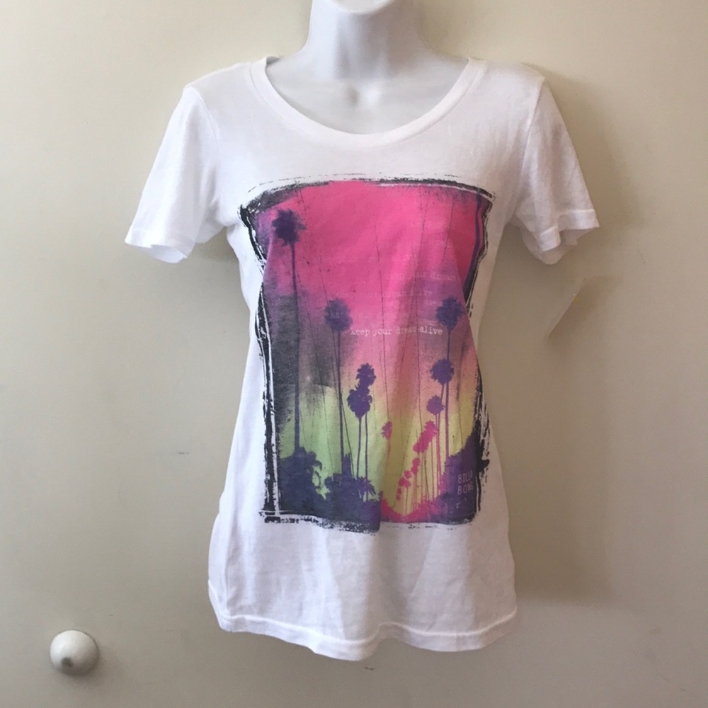 2/$30 Billabong s graphic tee “keep you dreams alive” S